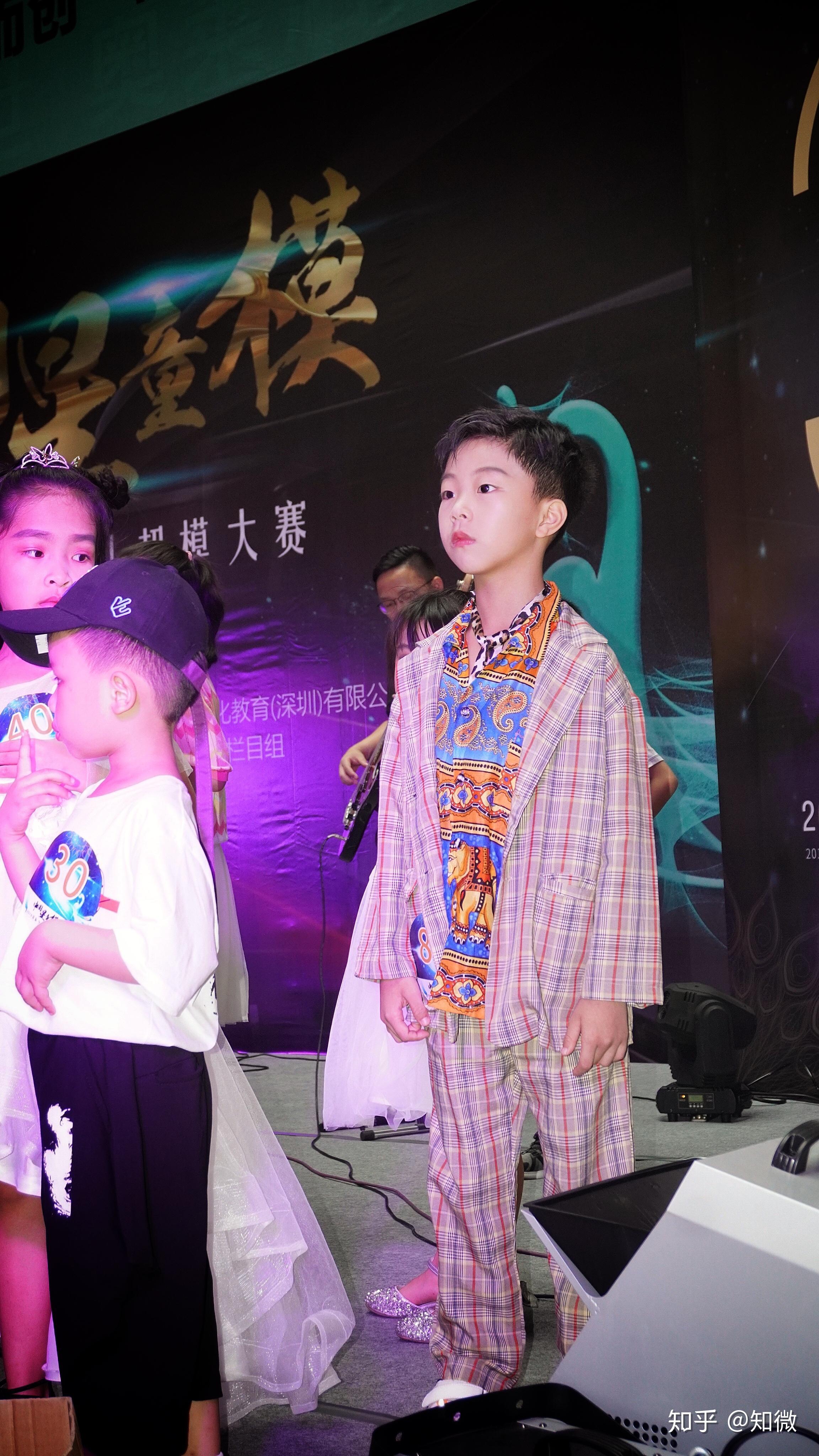 上海申花迎CBA季后赛关键赛，加时末段更衣室发声，底气十足，临场指挥获称赞的简单介绍