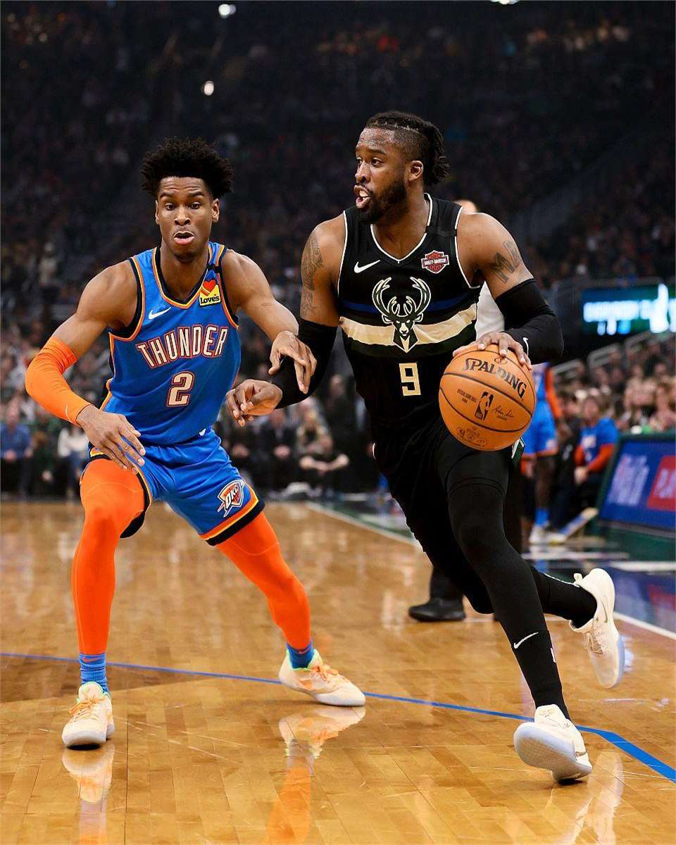 关于波特兰开拓者训练开放日，赛后造点机会引欢呼，NBA季后赛在即，训练强度明显提升的信息