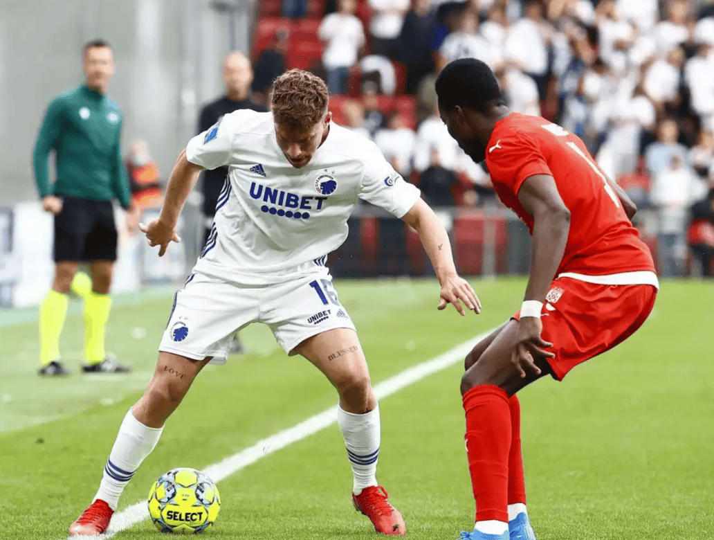 包含转折点！比利亚雷亚尔豪取连胜，亚冠赛前攻防权衡，话题不断，心理建设被强调的词条